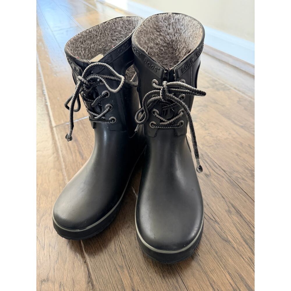 Bogs Amanda Plush Youth Boots with Faux‎ Fur Lining Youth Size 4